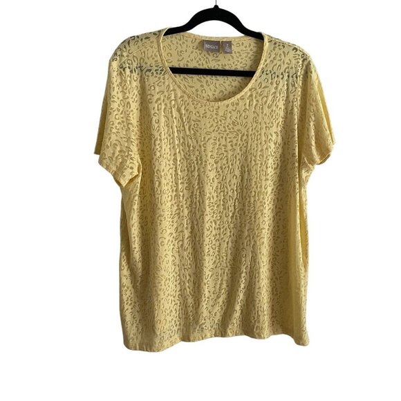 Chico's Tops - Chicos Women 3/XL Yellow Animal Print Scoop Neck Short Sleeve Betsy Burnout Tee